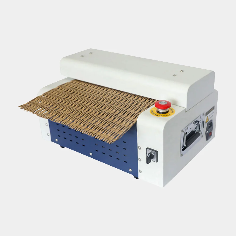 紙箱碎紙膨切機設備外觀與蜂巢緩衝紙成型效果示意